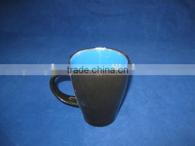YF28023 ceramic heart shaped cup set