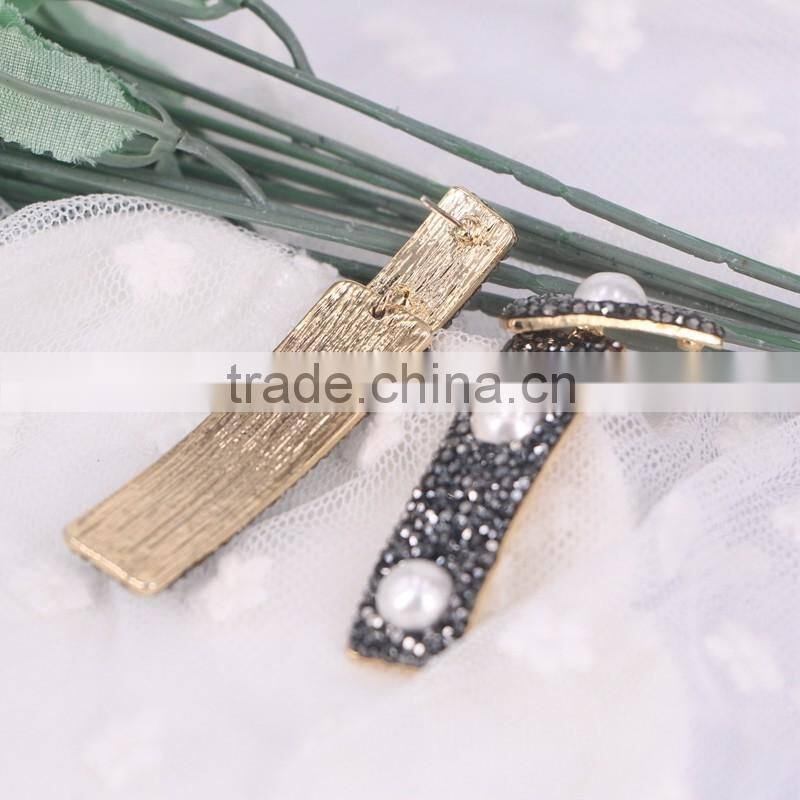 Curved Bar Design Earrings Studs, Setting Freshwater Pearl and Crystal Gemstone Druzy Earring