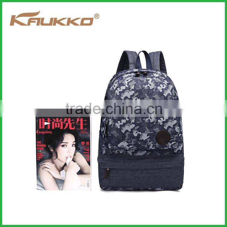 2016 High quality custom polyester camouflage blue school backpack