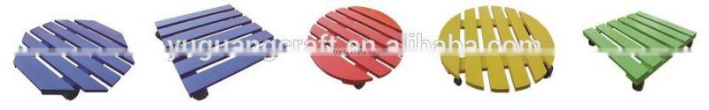 red decorative plates colorful wooden plates for restaurant
