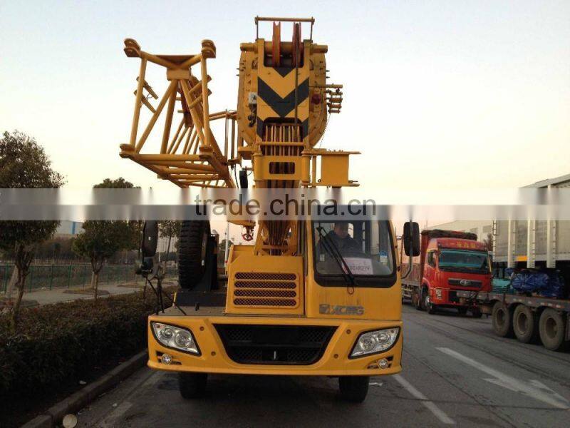 Truck Crane QY20B.5 adopting mature jib technique
