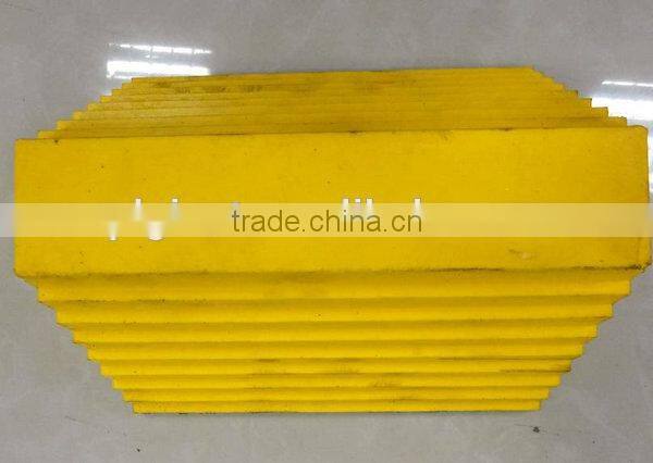 PU wheel chock with handle orange color GT34