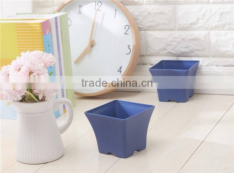 Plastic European Sqaure Pot Blue