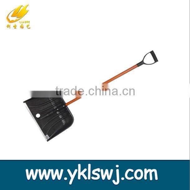 BLACK SNOW SHOVEL