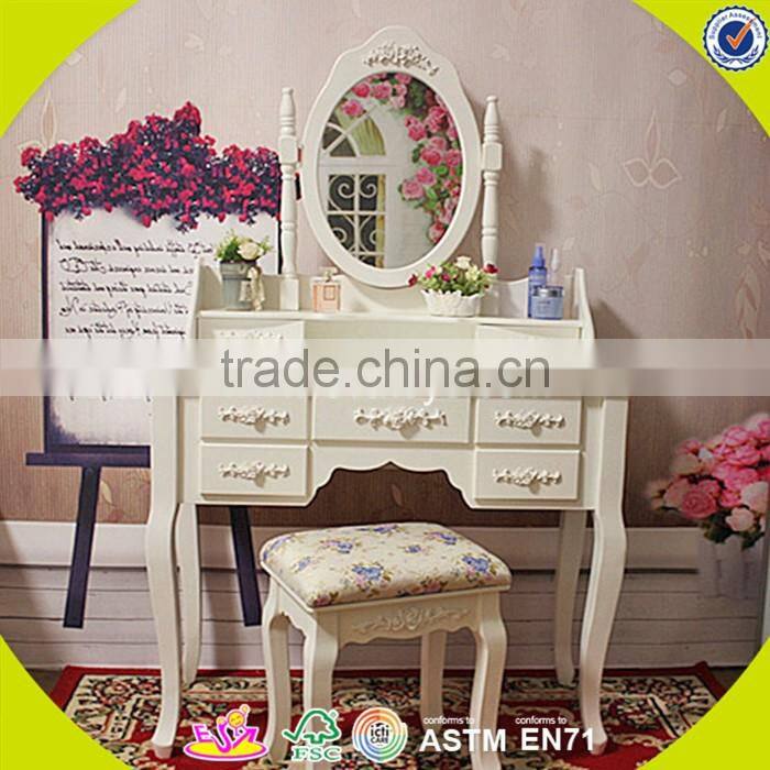 2017 New design wooden outdoor plant stands white solid wooden outdoor plant stands best outdoor plant stands W08H056