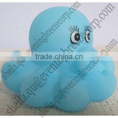 manufacture pink bath duck , cute flying rubber duck , flapping rubber duck