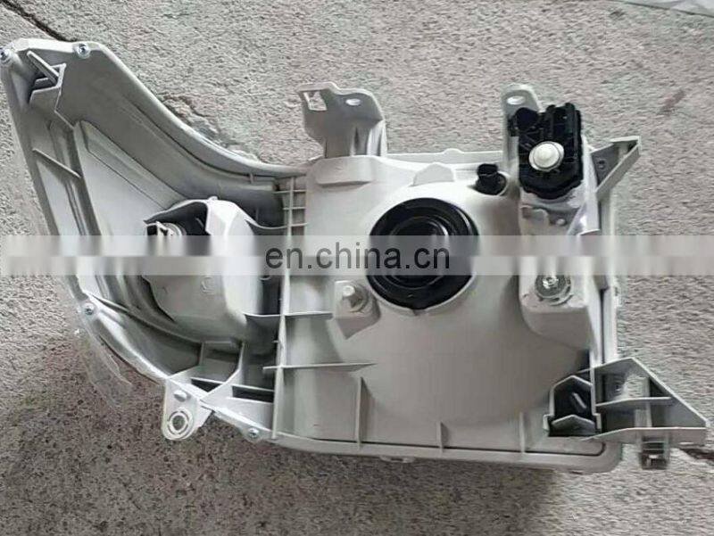 81130-60C40 81130-60C50 Head Lamp for Landcruiser HZJ79