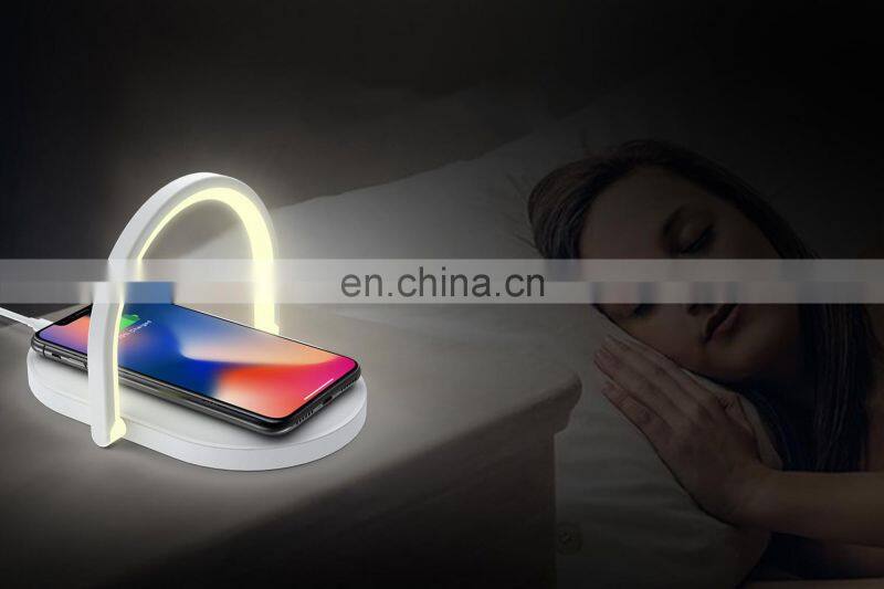 15W Fast Wireless Charger Table Lamp For iPhone X XR XS Mobile Phone Charging Holder Night Light Pad Phone Stand Desk Lamp