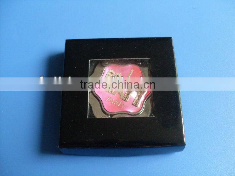 diamond metal folding bag holder