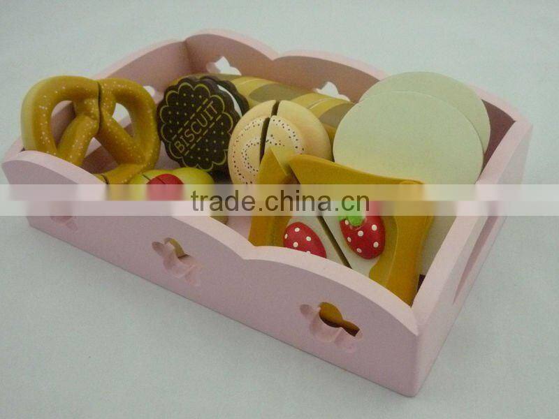 wooden fresh baked food toy kit for children's pretend play