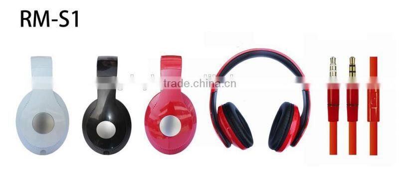 Electronics accessory wholesale 2016 Wired Headphones with High Quality Sound Performance, super bass stereo headphones