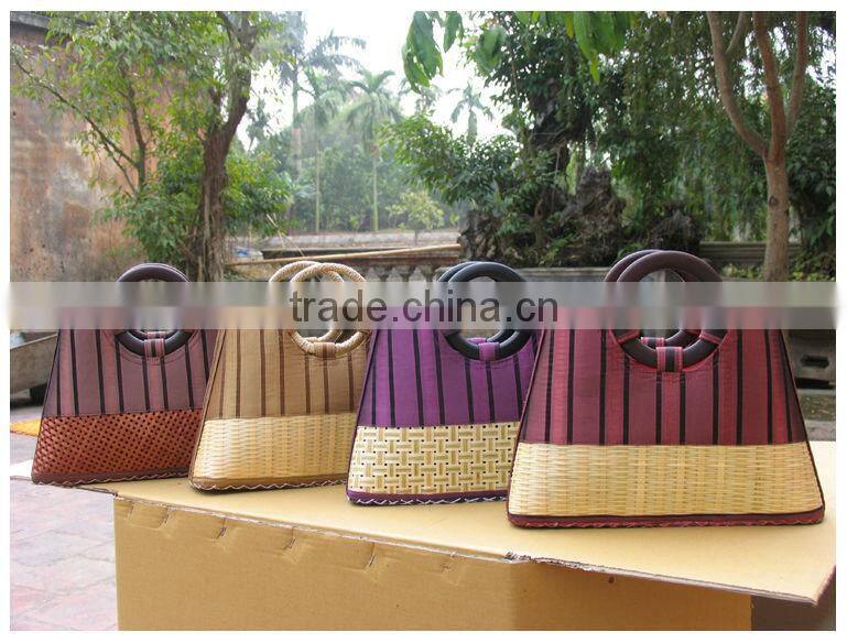 Beautiful bamboo handbag (skype: July.etop)