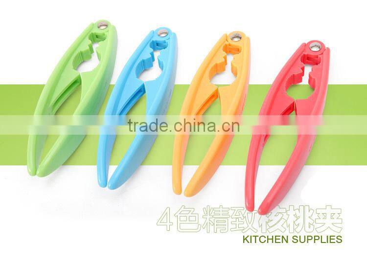 Wide handle multifunctional nut clip--green 823