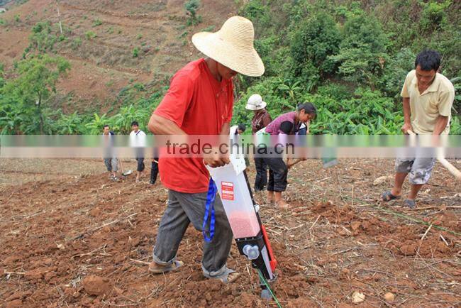 Double barrel manual corn plastic planter
