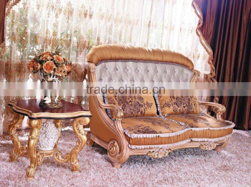 Luxury European Victorian Style Living Room Beige Sofa Set/Fancy Palace Wood Carving Tufted Button Fabric Sofa With Cushions