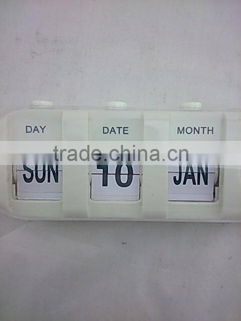 Flip-Date Retro Alarm Clock With Calendar/date table clock/table alarm clock