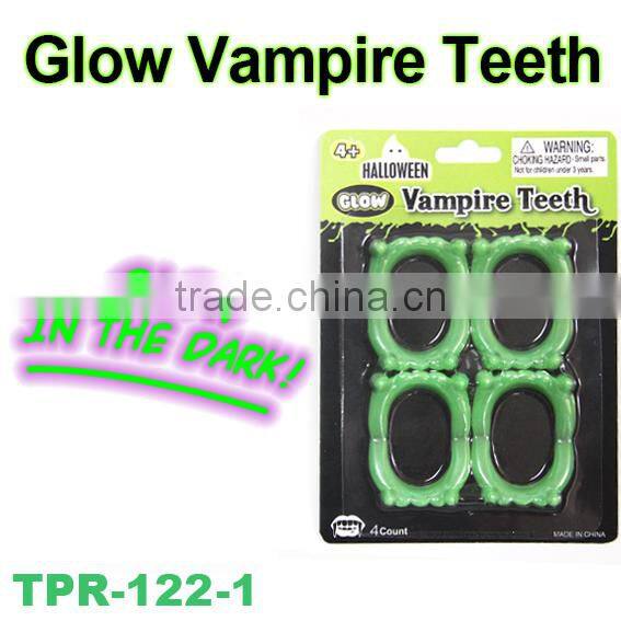 Hot Selling Glow Vampire Teeth Toys