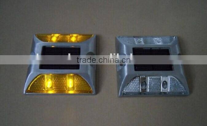 hot sale solar spike flashing light