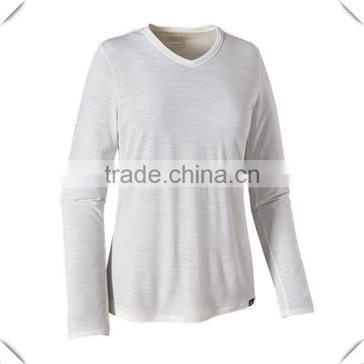 Online shopping china made clothes long-sleeved deep v neck t shirt for women with tagless printed hot sale