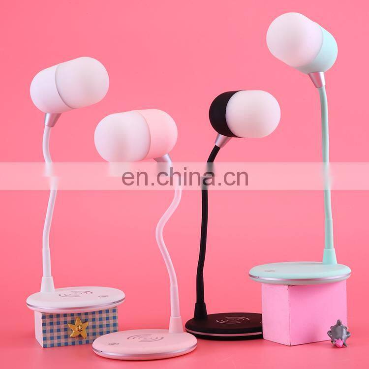 2020 amazon LED touch wirless phone charging bedside lamp music bluetooth speaker bedeside lamp living room decoration