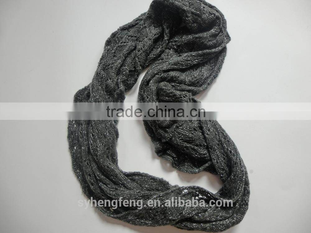 Wholesale fashion two-pieces knitted hat and scarf