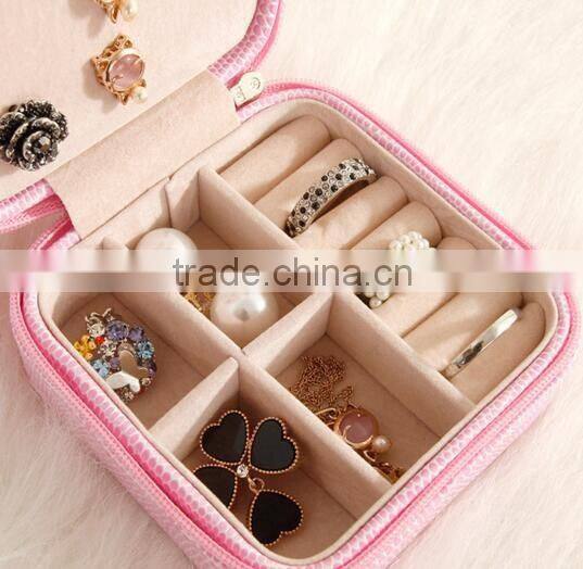 Small Pink Faux Leather Travel Jewelry Box Organizer Display Storage Case