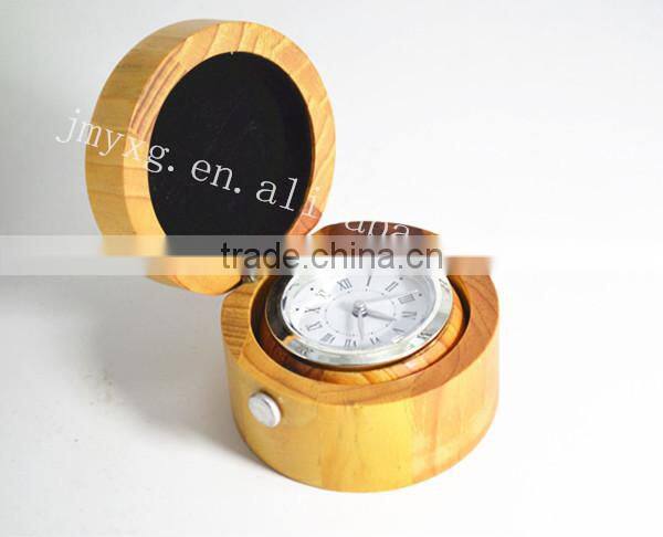 Modern creative decentround wooden table clock for promotion gift