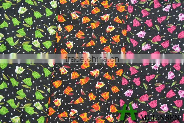 Fresh green flowers pattern 100% printed spun rayon fabric for dresses