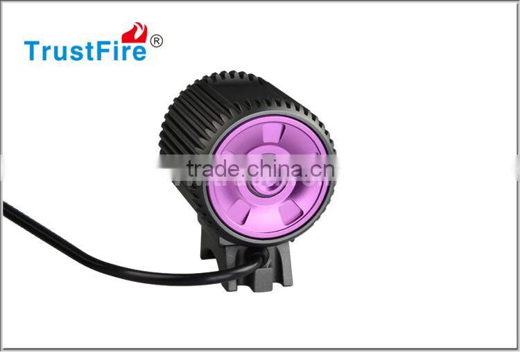 Latest mountain bicycle accessories D015 rechargeable bike lights by Cree xml t6 led bicycle headlights 580LM bicycle rear light