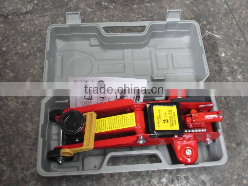 HYDRAULIC FLOOR JACK