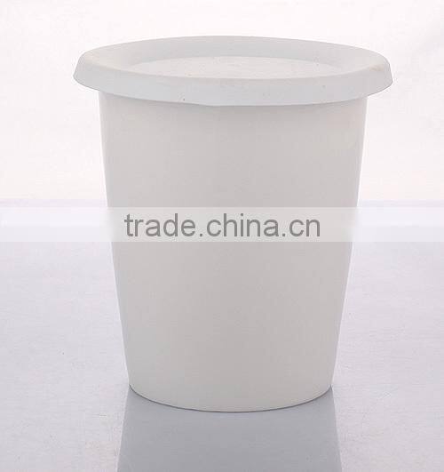 Popular White Porcelain Single-wall Cup with Silicone Lid