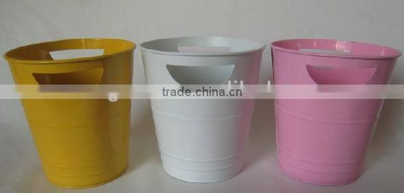 Colourful Circular Hollow Iron Flowerpot/Garden Planter