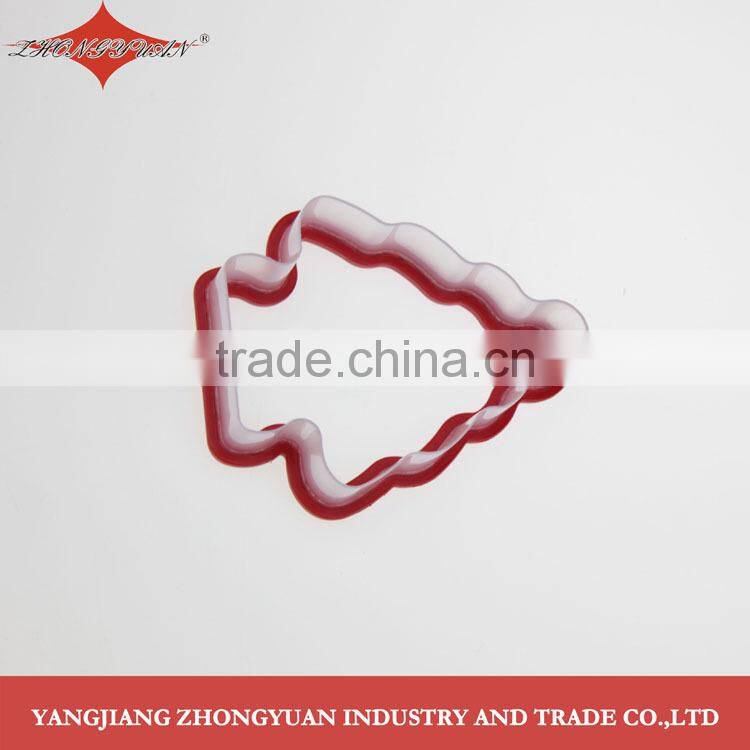 Christmas tree shape plastic cookie cutter with TPR grip