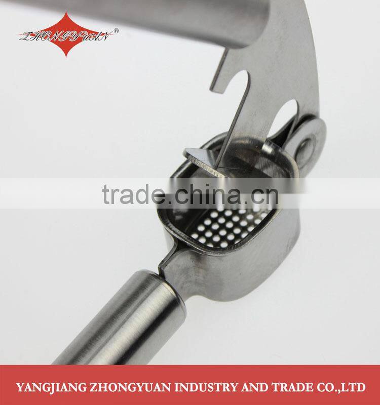 Kitchenware Stainless steel garlic press with good grip