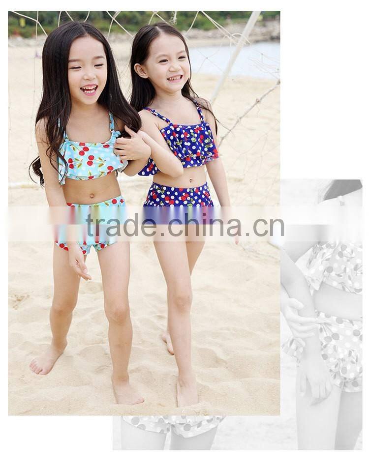 2016 new children's girls swimsuit split swimwear children cute cherry bikini
