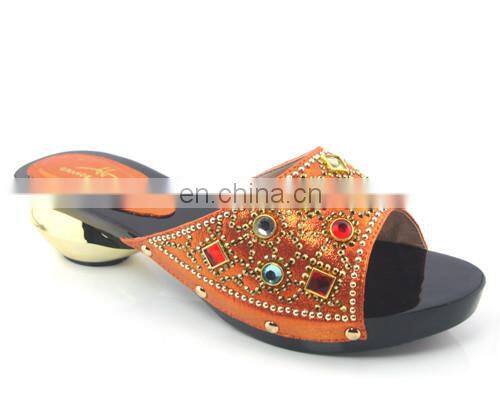 ladies fashion slippers(MD15-1866)