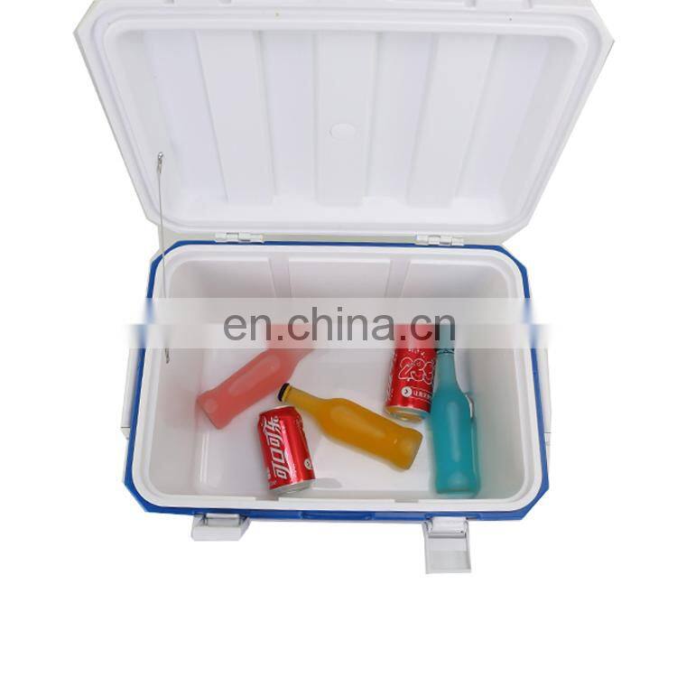 GINT 30L Outdoor BBQ Fishing Camping Cans PP PU Hard Ice Chest Cooler Box
