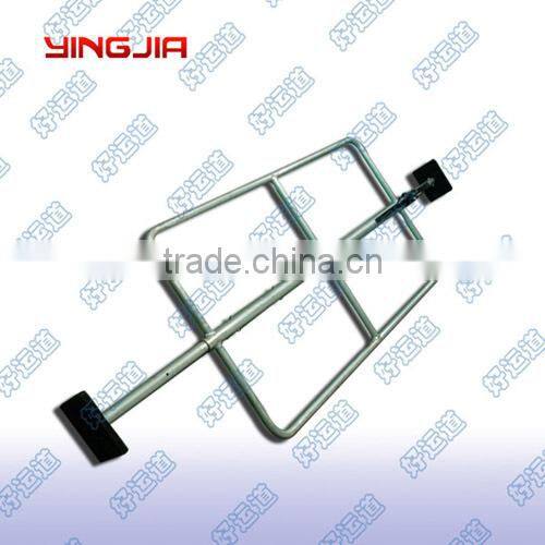 04198 /2300-2425mm Spring loaded Trailer Cargo load bar