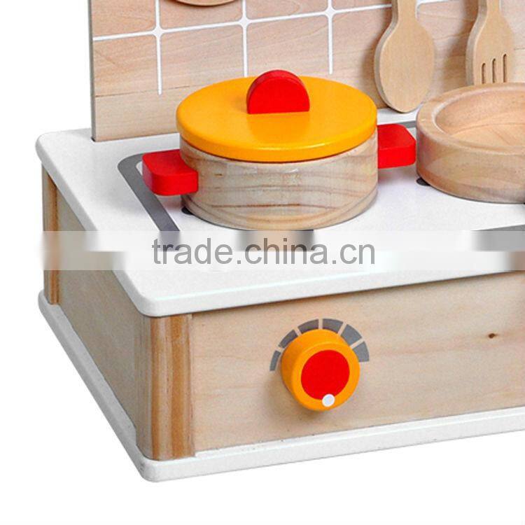 Professional happy play the wooden toy
