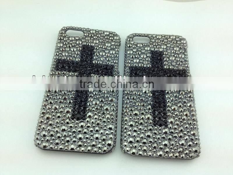 Beautiful brilliant crystals protector cover for iphone 5