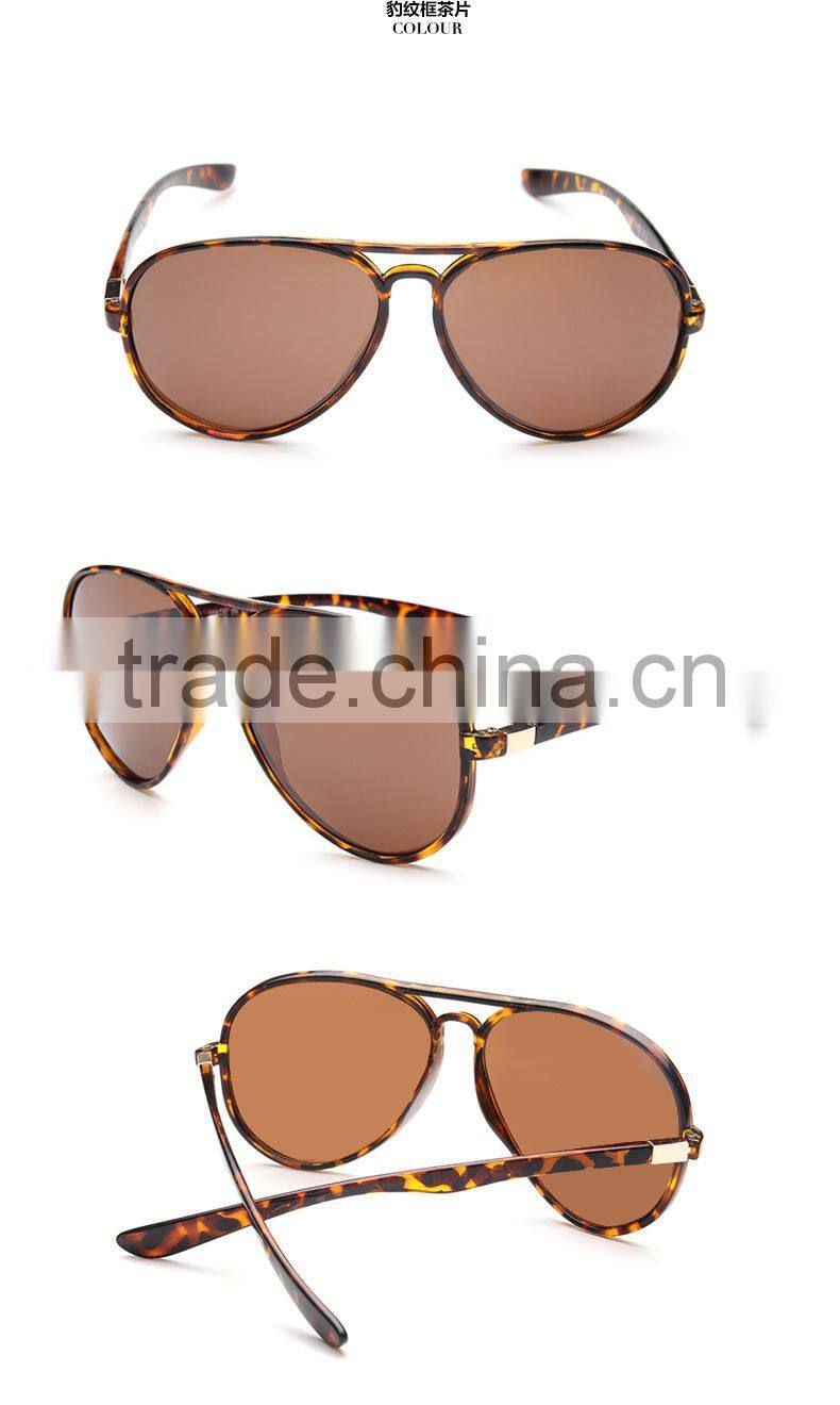 New product fashion sunglasses with color film wholesale