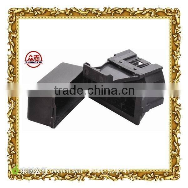 BX2032-1 14 ways fuse box assembly