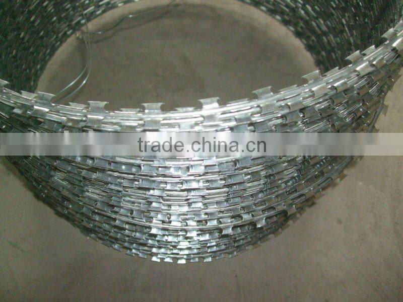 BTO-30razor barbed wire hot dipped galvanized technology