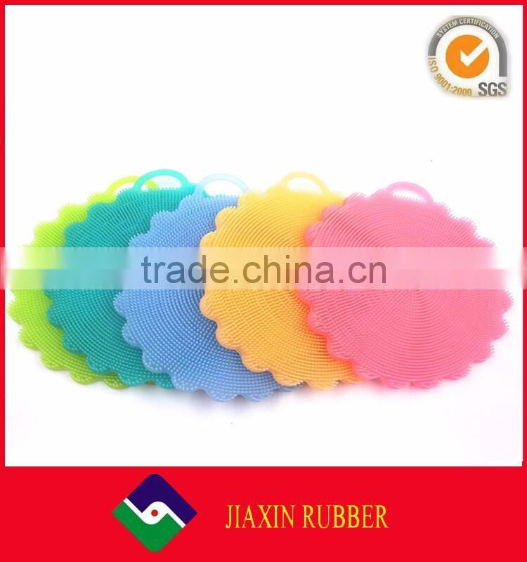 Hot sale kitchen tool fruits vegetables scrubber brush protect cleaning brushes silicone scrub brushes