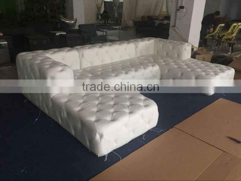 Retro Button Tufted White Genuine Leather Sofa/ U-Shaped Classic Chesterfield Couch Sofa/ American Hot-Sale Living Room Sofa