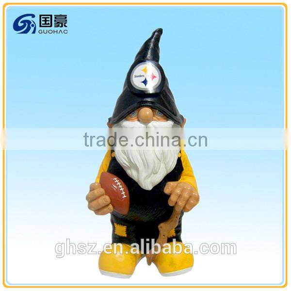 Animated character cartoon risen 2 gnome dwarf statue garden decoration