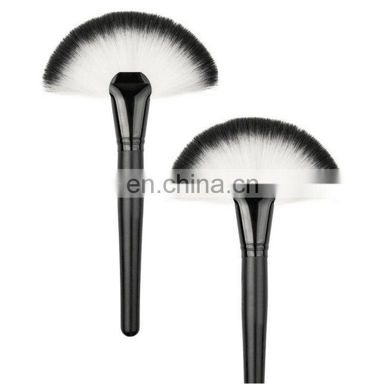 Professional Large Foundation Soft Fan Brush Make-Up Crystal Single Powder Brush Make Up Tool