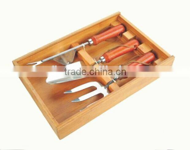 Stainless Steel Wooden Handle Garden Tool and tool Set