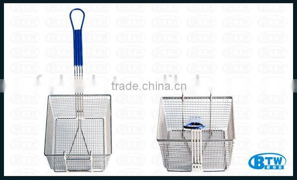 Regular Steel Wire Grill Basket with Single Front Hook and Plastic Coated Handle