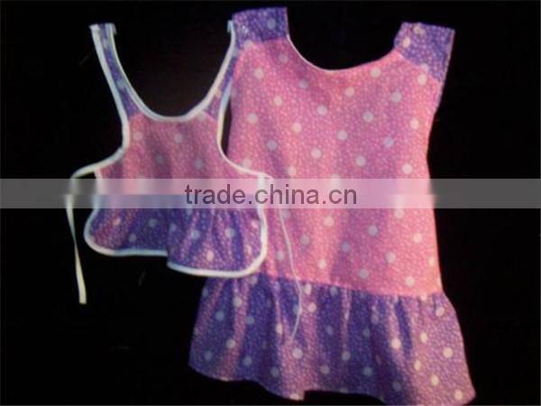 High quality modern hotsell polyester and cotton child adult doll apron set